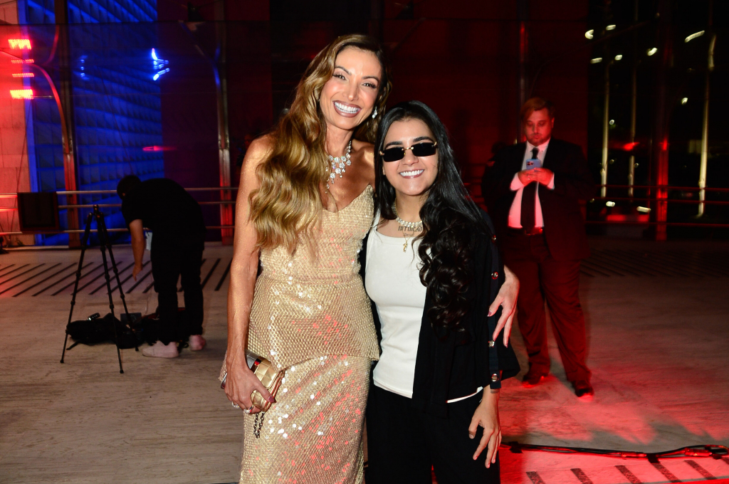 Patricia Poeta E Yasmim Santos