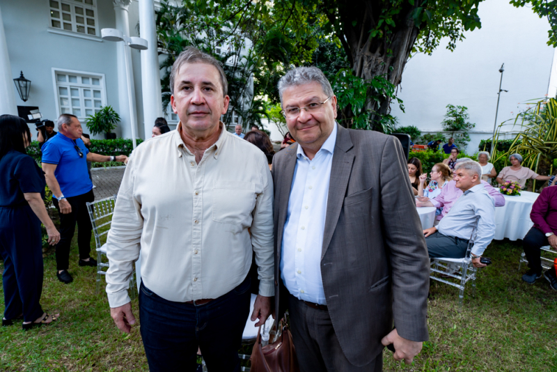 Nossa CearenCidade - Memória urbana ganha espaço nos jardins do TRT-7 em encontro sobre Costa Barros e Pereira Filgueiras