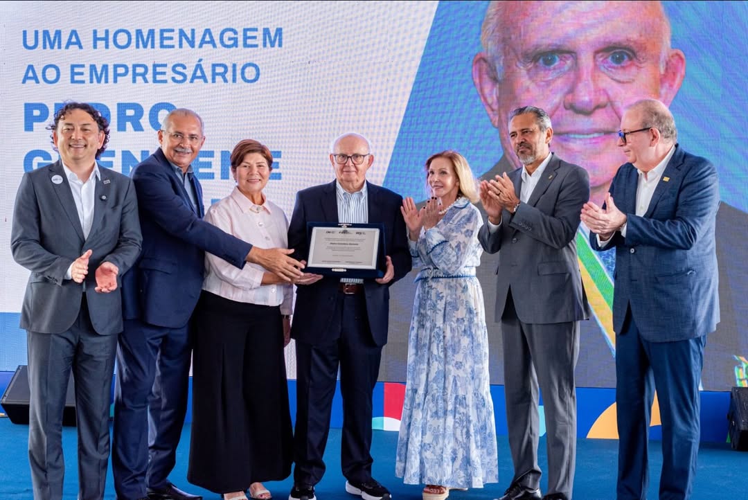 Pedro Grendene Bartelle recebe homenagem e tem legado incorporado à educação no Ceará