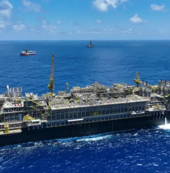 Renúncia de impostos sobre diesel custa R$ 30 bilhões, diz Haddad; governo aposta em exportações para compensar