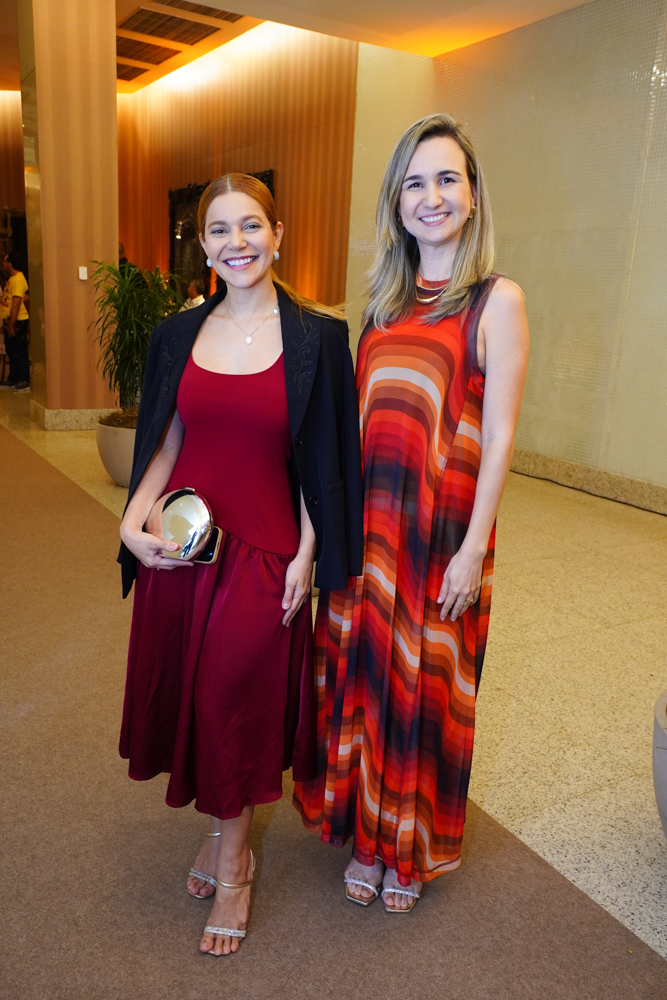 Raquel Agnes E Priscila Mesquita