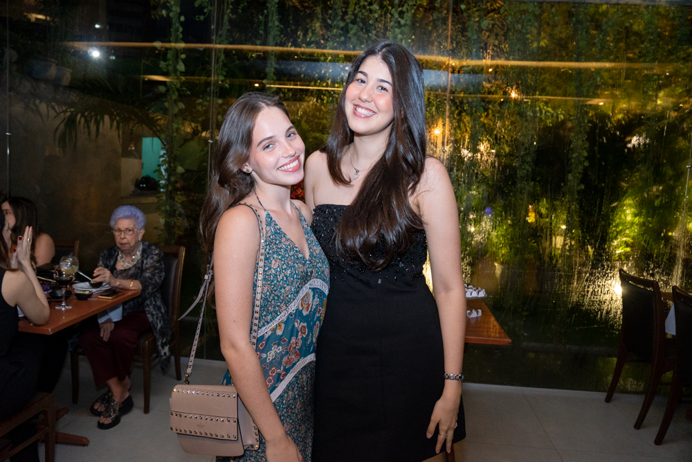 Rebecca Novais E Clara Santana (3)