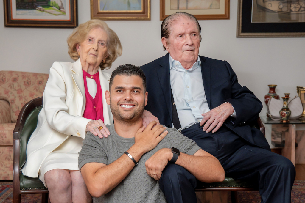 Regina, Davi E Mauro Benevides