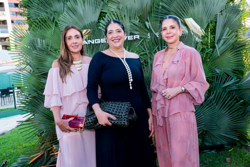 Lifestyle Premium - Camila Melo conduz noite da Extrema Land Rover no Iate Clube e apresenta a Range Rover Sport