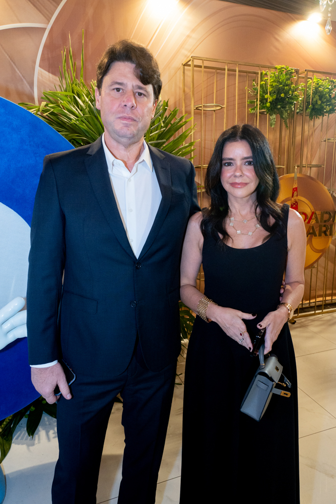 Ricardo E Roberta Ary
