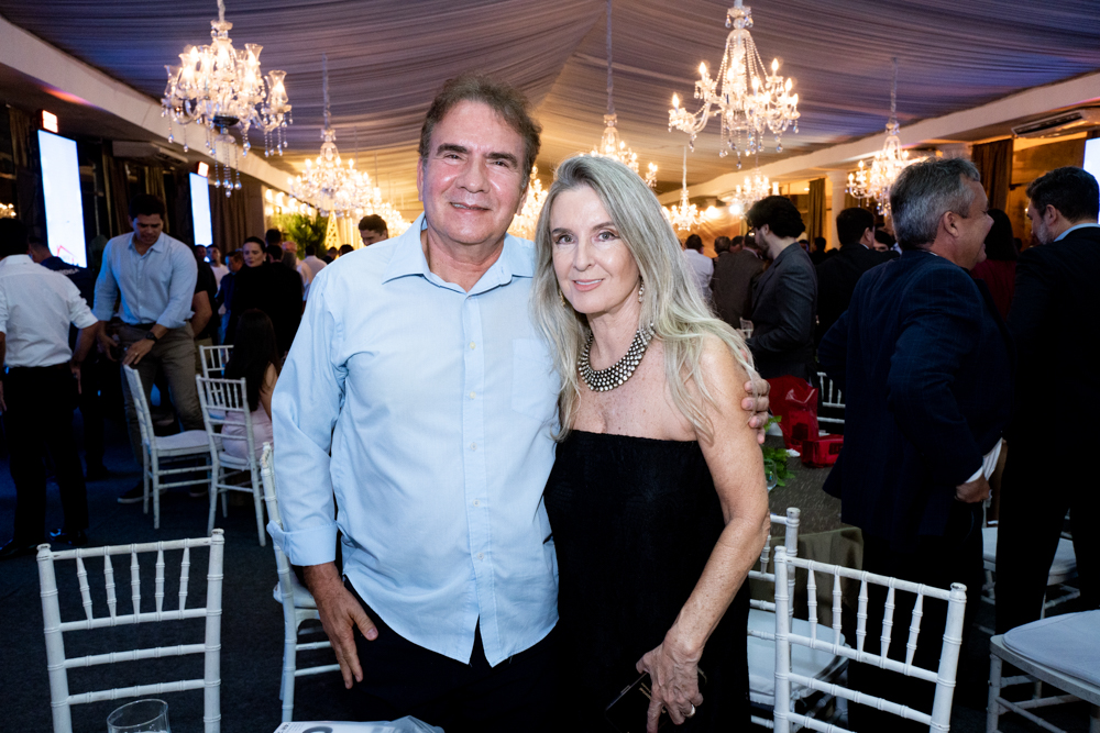 Ricardo Ramalho E Simone Hartmann