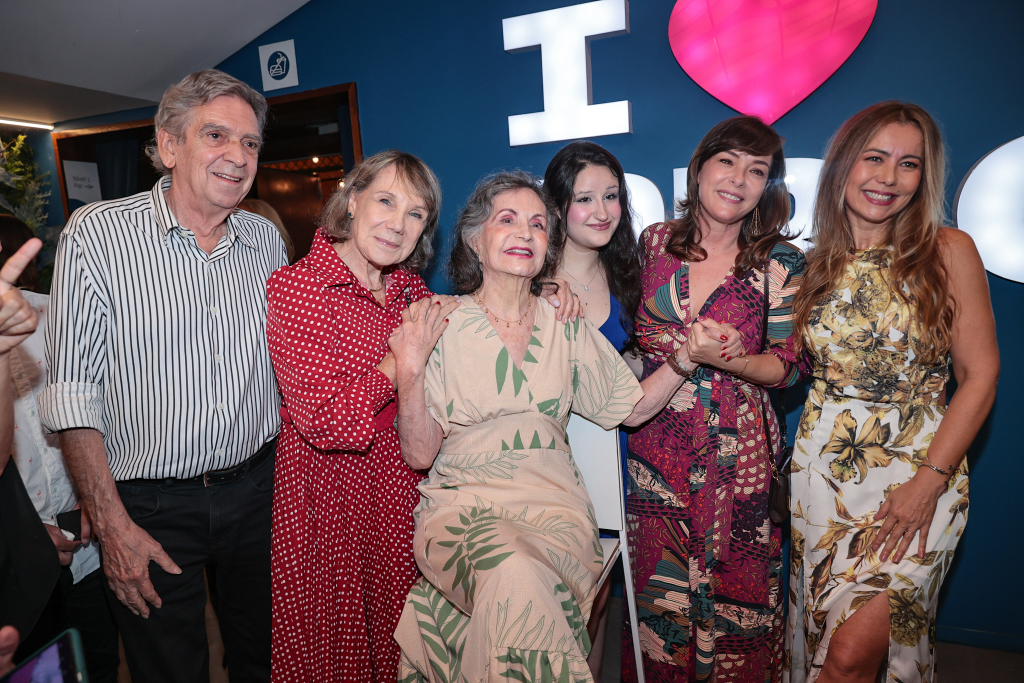 Rosamaria Murtinho, Netas E Amigas