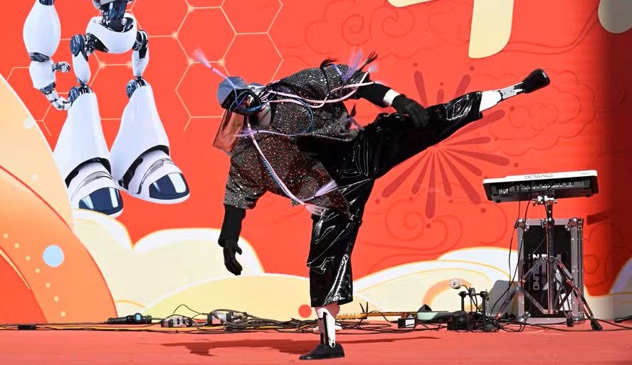 O avanço dos robôs humanoides redefine a geopolítica da inteligência artificial e inaugura nova corrida tecnológica