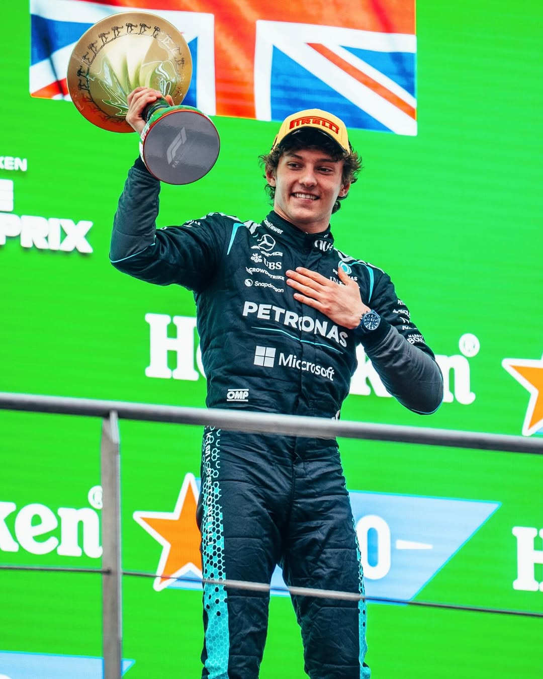 Saveclip.app 652981519 18578610100051576 7475848098397752144 N