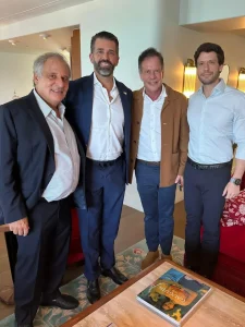 Saveclip.app 657677502 18577071184022434 7697055714308100976 N