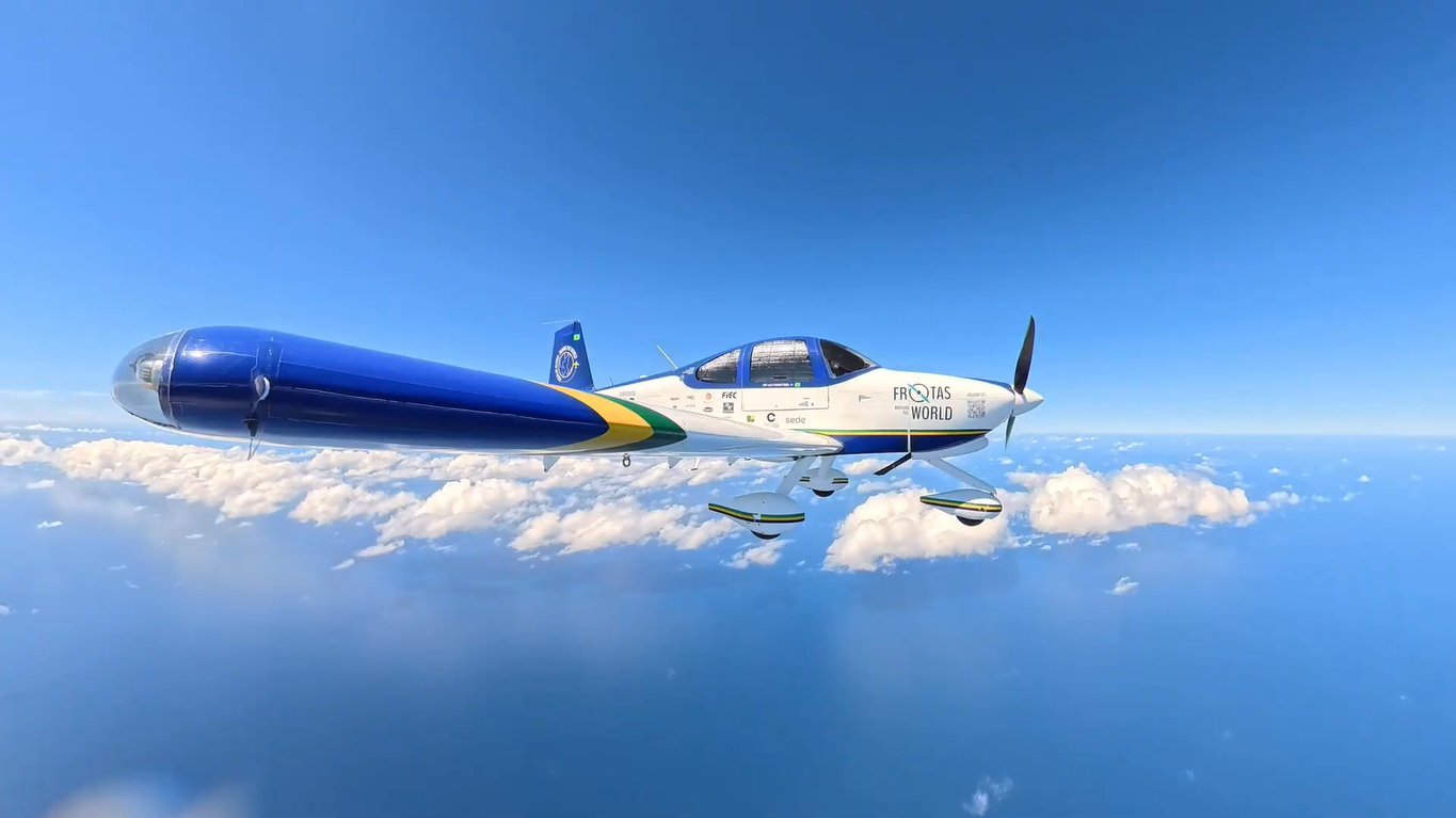 Cearense Alexandre Frota alcança milhões de visualizações durante volta ao mundo em monomotor