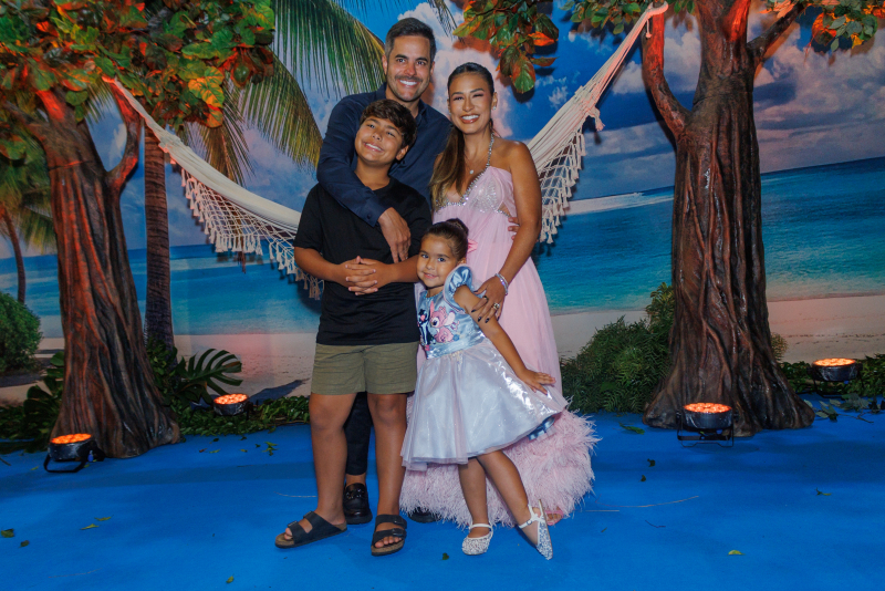stitch e angel - Simone Mendes reúne famosos no aniversário temático da filha Zaya em São Paulo