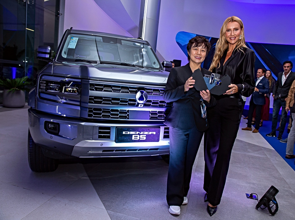 Denza celebra expansão relevante no Brasil e revela o novo carregador rápido