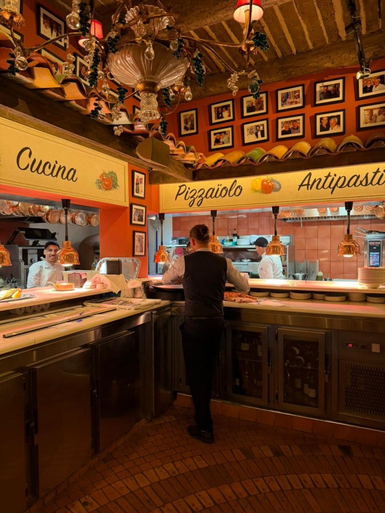 21 02 Jantar No Mamo Michelangelo