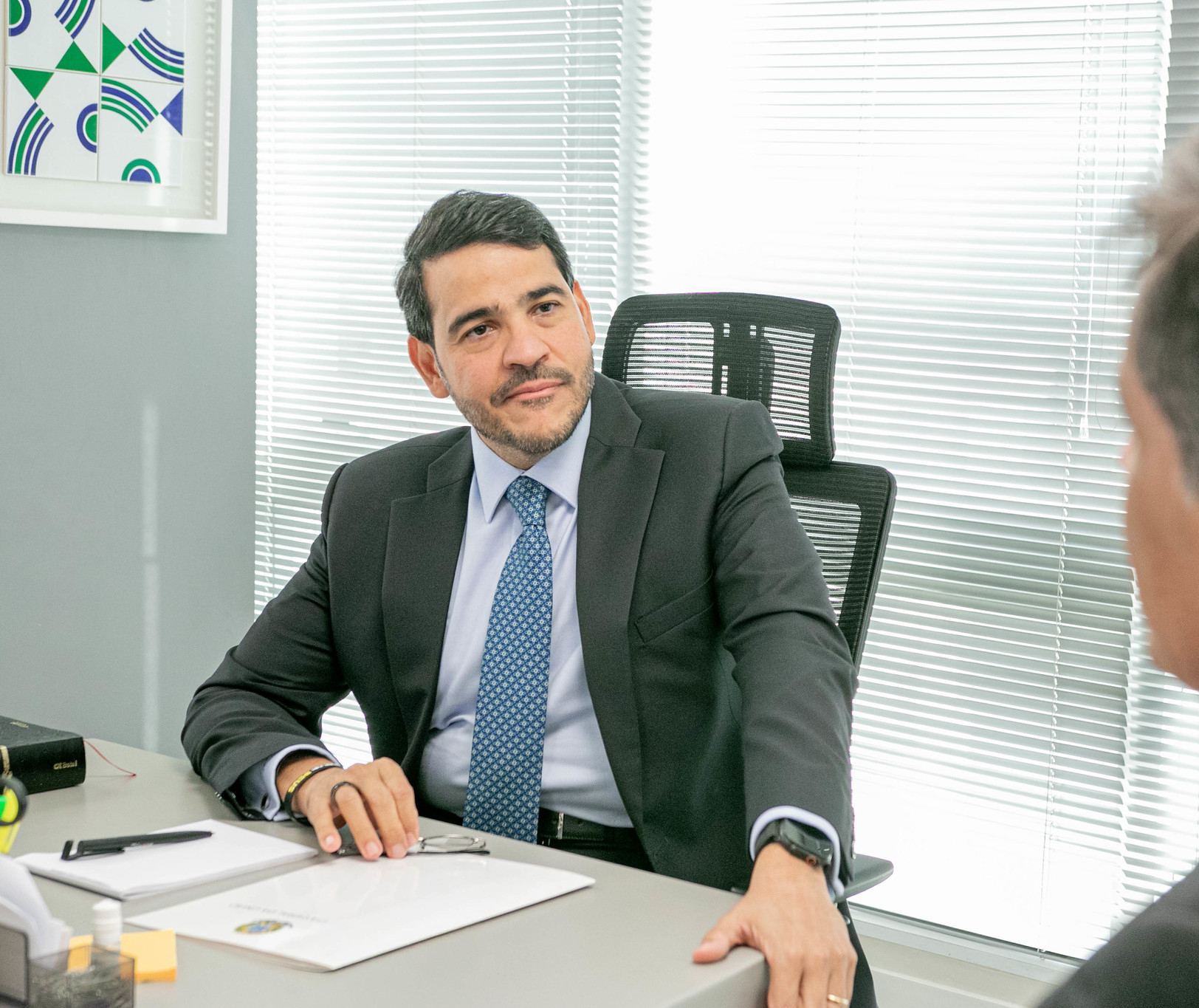 PL fecha questão e tensiona no Senado indicação de Jorge Messias ao STF