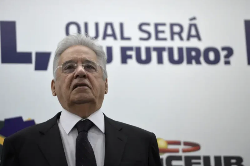 Justiça de São Paulo determina interdição de FHC e nomeia filho do ex-presidente como curador