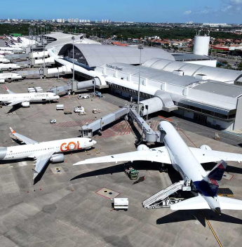 Aeroporto de Fortaleza recebe 35 mil passageiros internacionais e impulsiona alta de 43% no turismo do Ceará