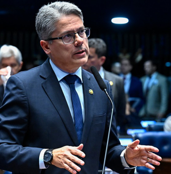 Senado encerra CPI do Crime Organizado em meio a tensão política e eleitoral