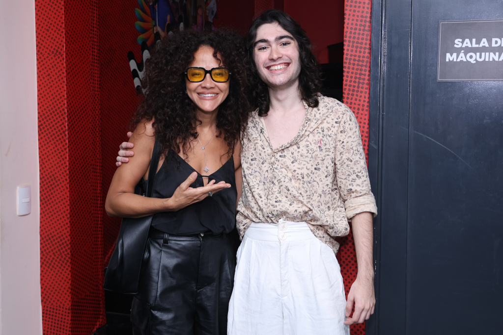 Aline Borges E O Enteado Tom Nader 1