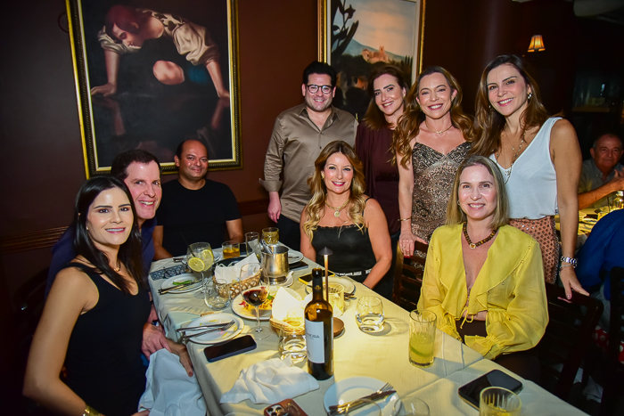 Notte in Festa - Surpresa e celebração embalam aniversário de Edmilson Pinheiro