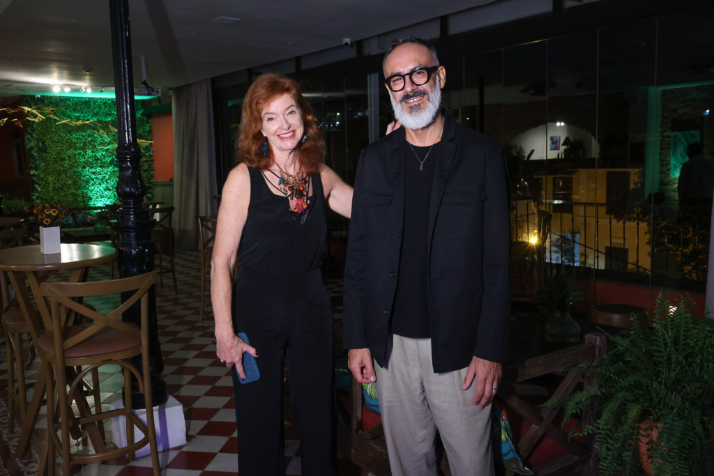 Annabelle Smith E Roberto Romero