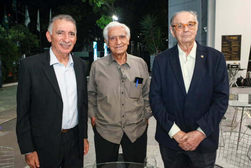 Liderança Jovem - AJE Fortaleza inicia gestão voltada a conexões e inovação com posse de João Pedro de Castro