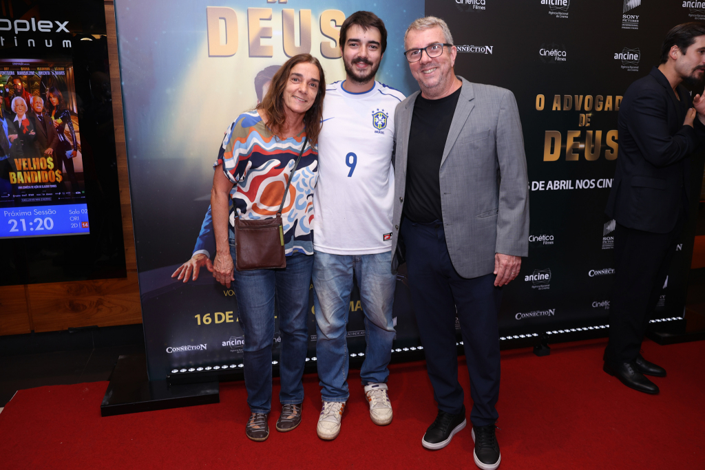 Augusto Madeira, A Irmã Rosa E O Filho João 3