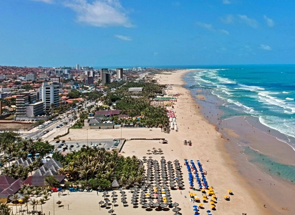 Acordo põe fim a impasse de 20 anos e garante as barracas na Praia do Futuro