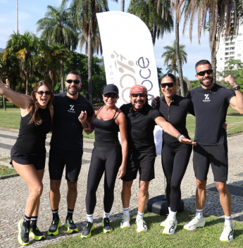 Bell Marques reúne a família e movimenta o Aterro do Flamengo antes da Corrida 100% Você
