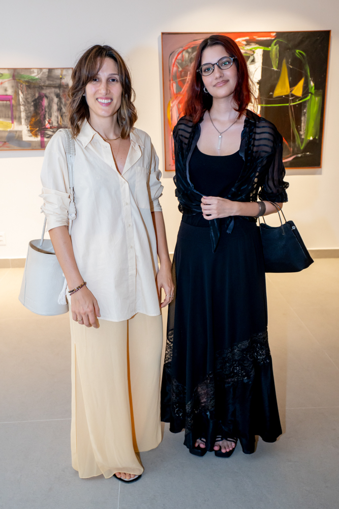 Brenda Rolim E Luiza Eloy