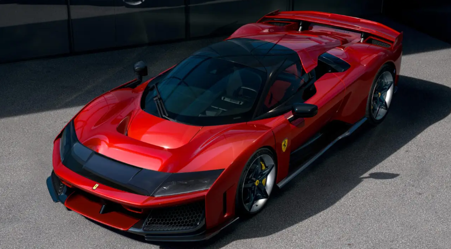 Com Estreito de Ormuz fechado, milionários mantêm demanda e Ferrari recorre a transporte aéreo no Oriente Médio