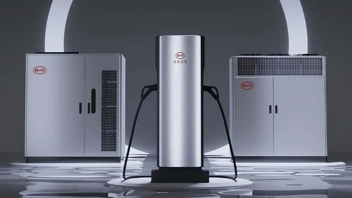 BYD acelera infraestrutura elétrica e prevê 1.000 carregadores ultrarrápidos no Brasil até 2027