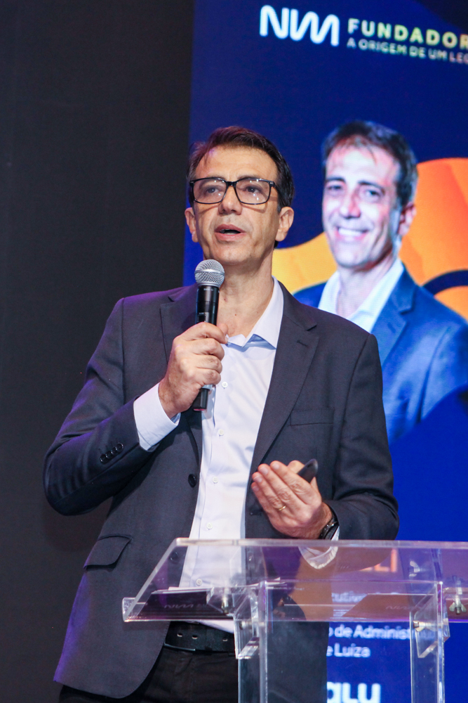 Carlos Donzelli (19)