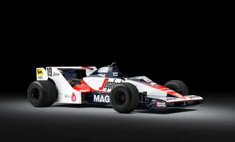 Carro da estreia de Ayrton Senna vai a leilão e pode alcançar R$ 22 milhões