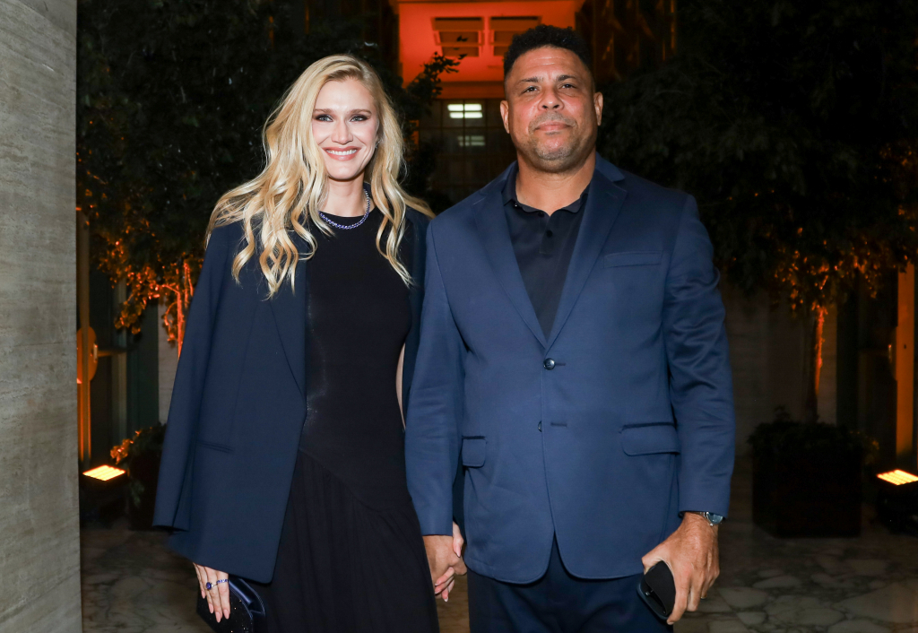 Celina Locks E Ronaldo Nazario na estreia de Galacticos House em São Paulo - Fotos: Clayton Felizardo, Manu Scarpa e Eduardo Martins/ Brazil News