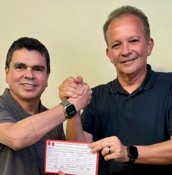 Filiação ao PDT insere Chagas Vieira na reorganização da base no Ceará