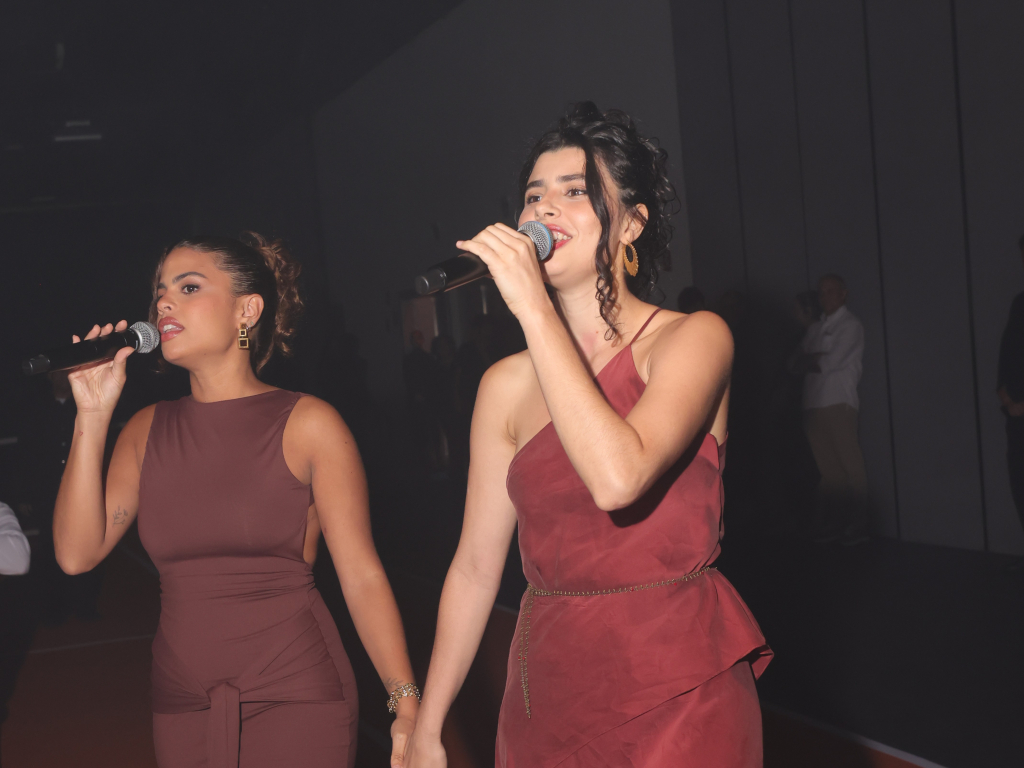 Clara Buarque E Mari Jasca (2)