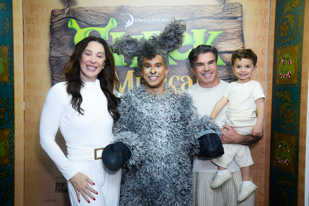 Claudia Raia E Jarbas Homem De Mello Com O Filho, Lucca