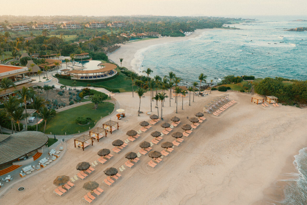 Cuevas Club De Playa (5)