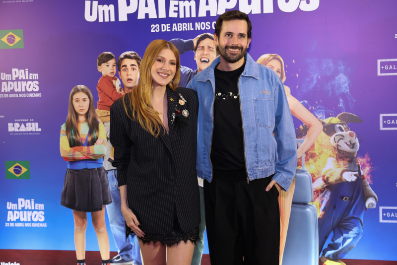 Cinema Brasileiro - Dani Calabresa e elenco marcam presença na pré-estreia do filme “Um Pai em Apuros” no Rio