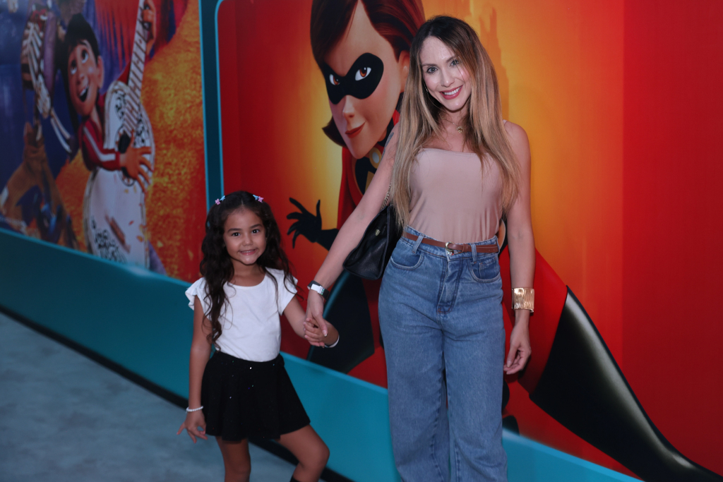 Day Bartoli E A Filha Maya Melo 2