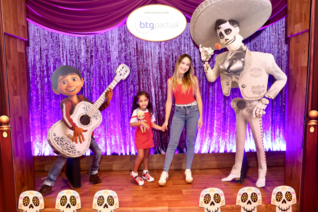 Day Bartoli E Maya Mello 1653