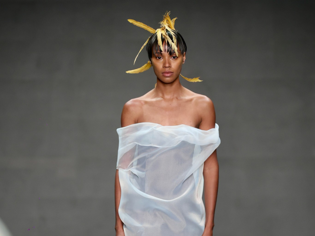 Desfile Lucas Leão 08