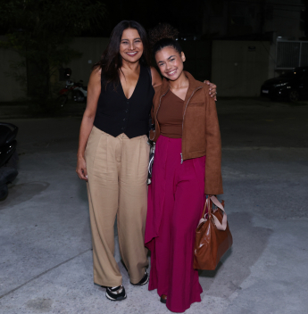 Elenco de Três Graças se reúne no Rio e antecipa clima de despedida na reta final da novela