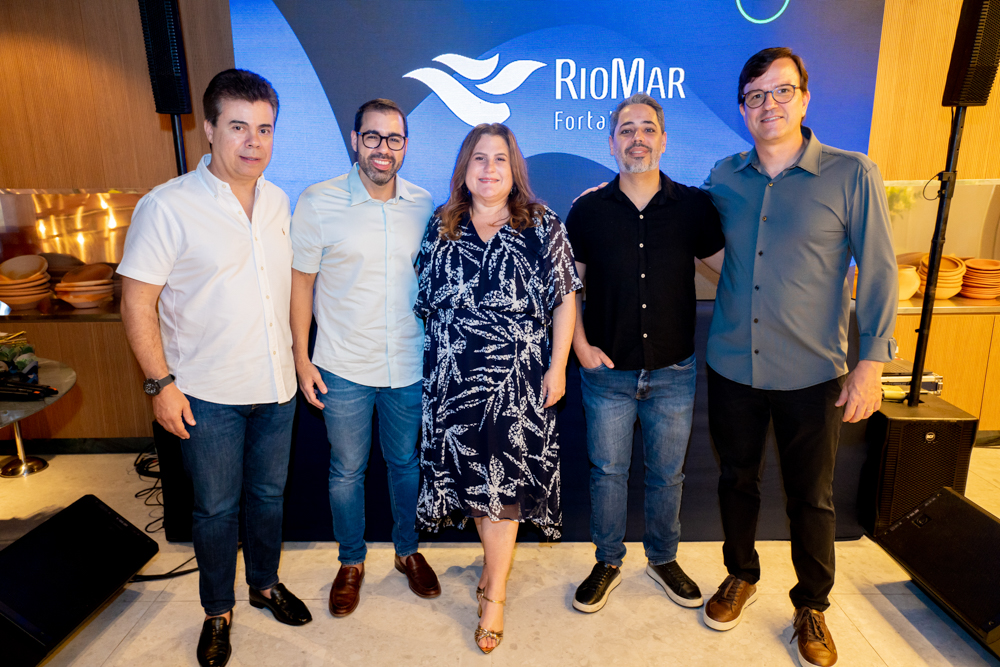 Duda Brígido, Thiago Peixoto, Gabriela Simões, Paulo Victor Cavalcante E Gian Franco