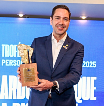 Eduardo Bismarck encerra sua gestão na Setur-CE expandindo turismo e conexões