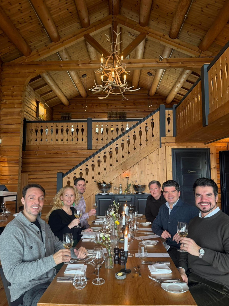 Eric Tour, Johan Olsson, Nina Tour, David Moura Do Carmo, Anderson Cupido E João Otávio Avelar