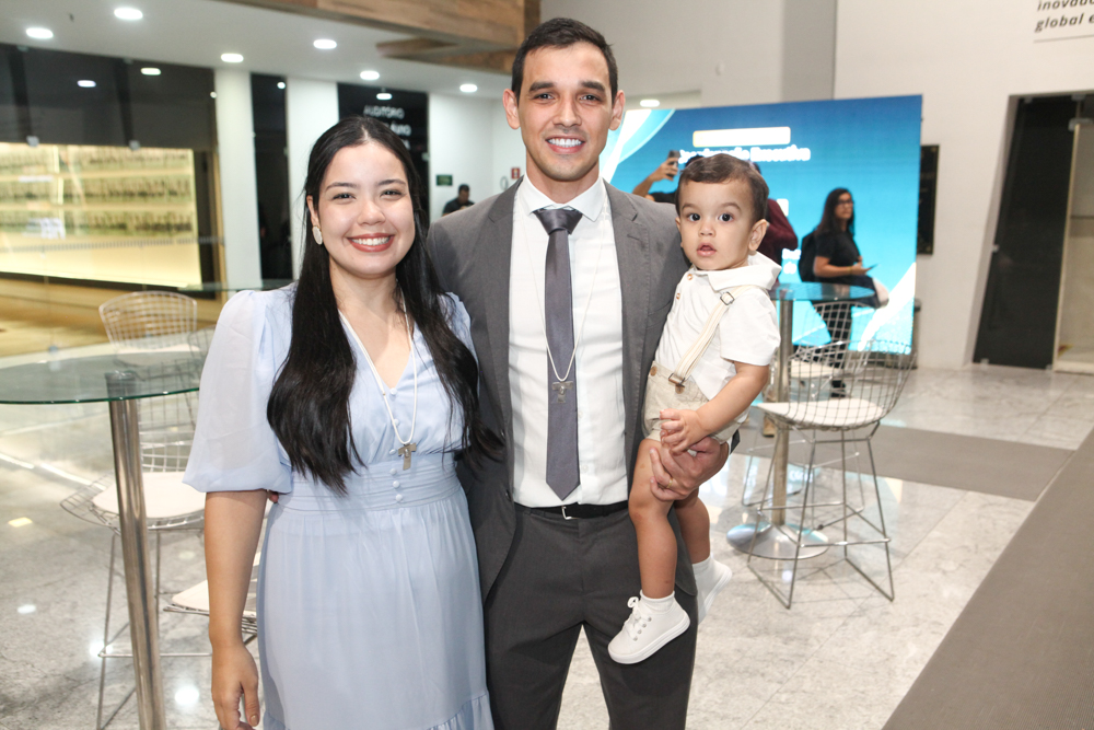 Erica Ribeiro, Hiago Melo E Salomão (3)