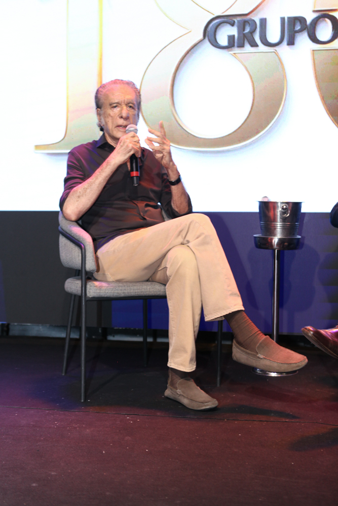 Everardo Telles (25)