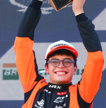 Vitória em Interlagos posiciona Bernardo Gentil na liderança da F4 Brasil